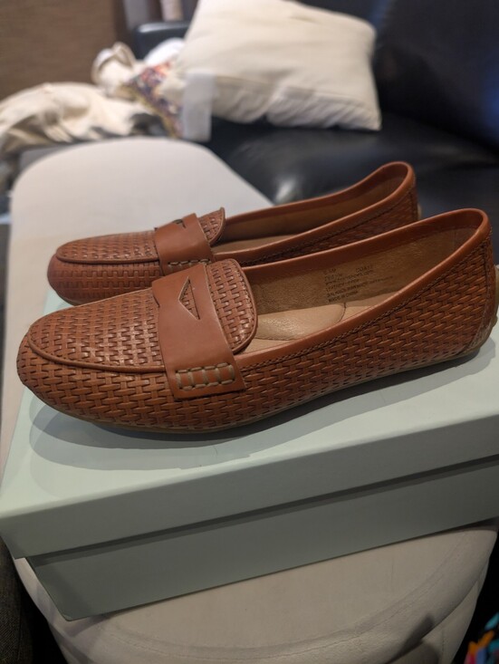 Born Shoes - 🤎👡 LNWT Born Woven Penny Loafers In Camel Brown